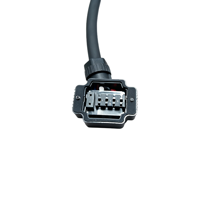 S6-L-B107-5.0 Combinatiekabel voor rem- en remsignaal